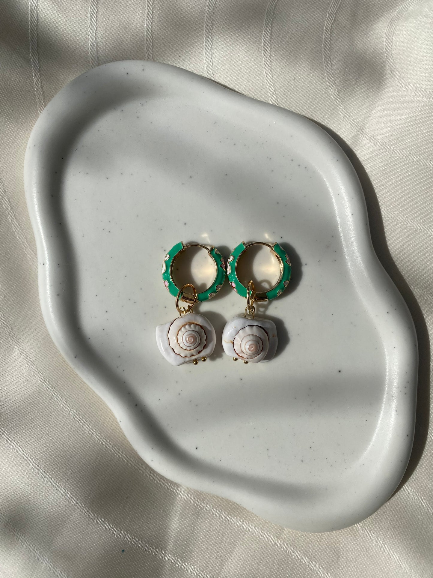 Summer Shell Hoops