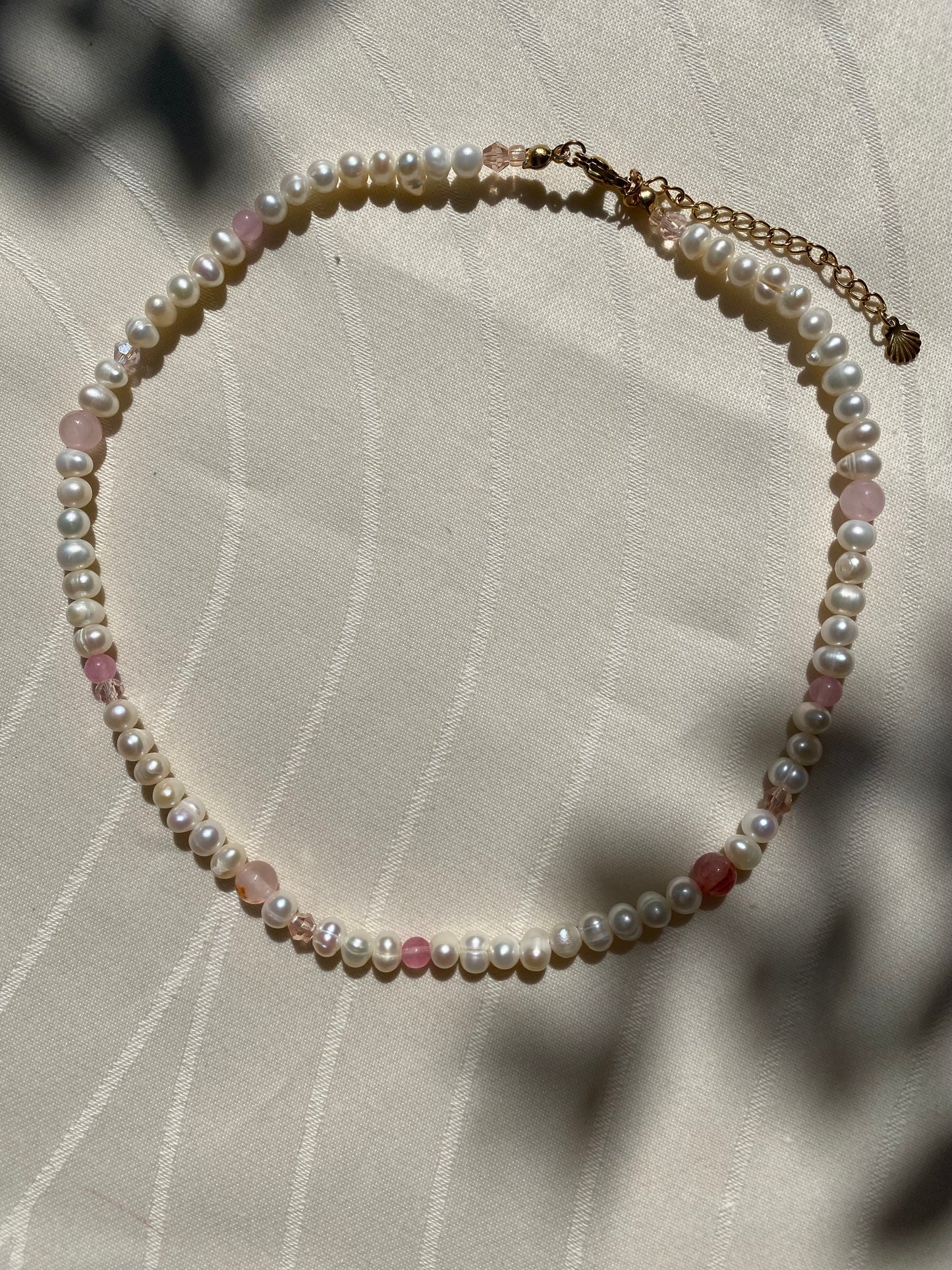 Pretty Pearl Necklace