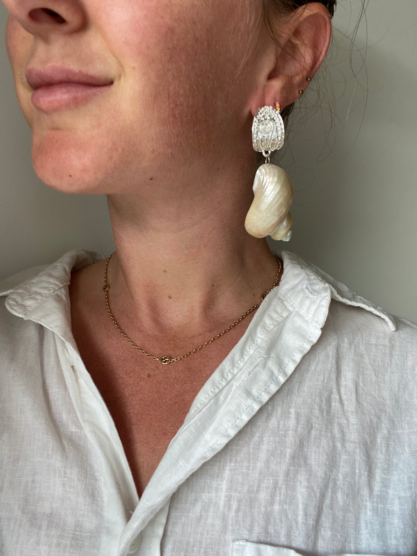 Glam Shell Earring