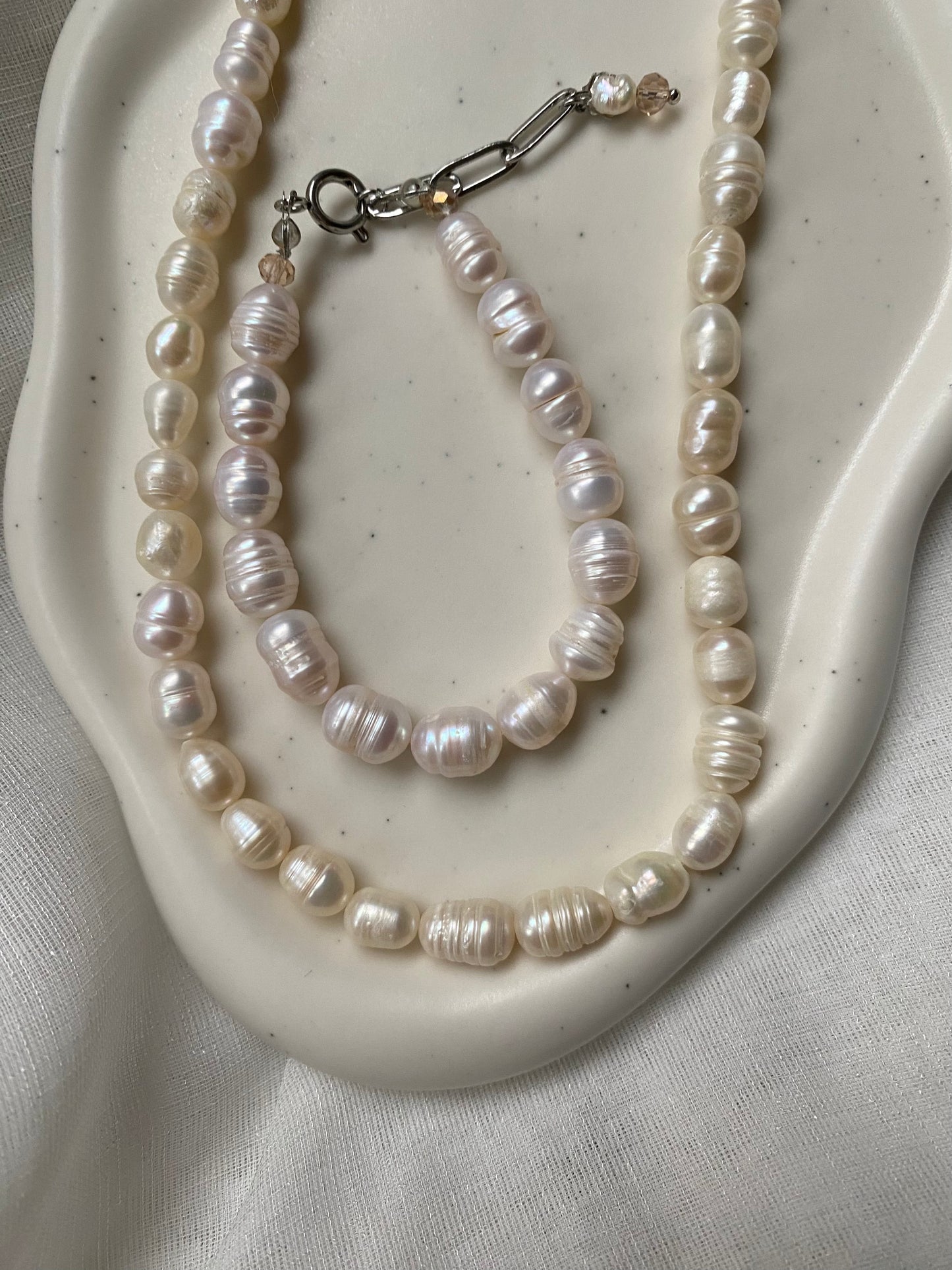 Champagne Pearl Necklace & Bracelet Set