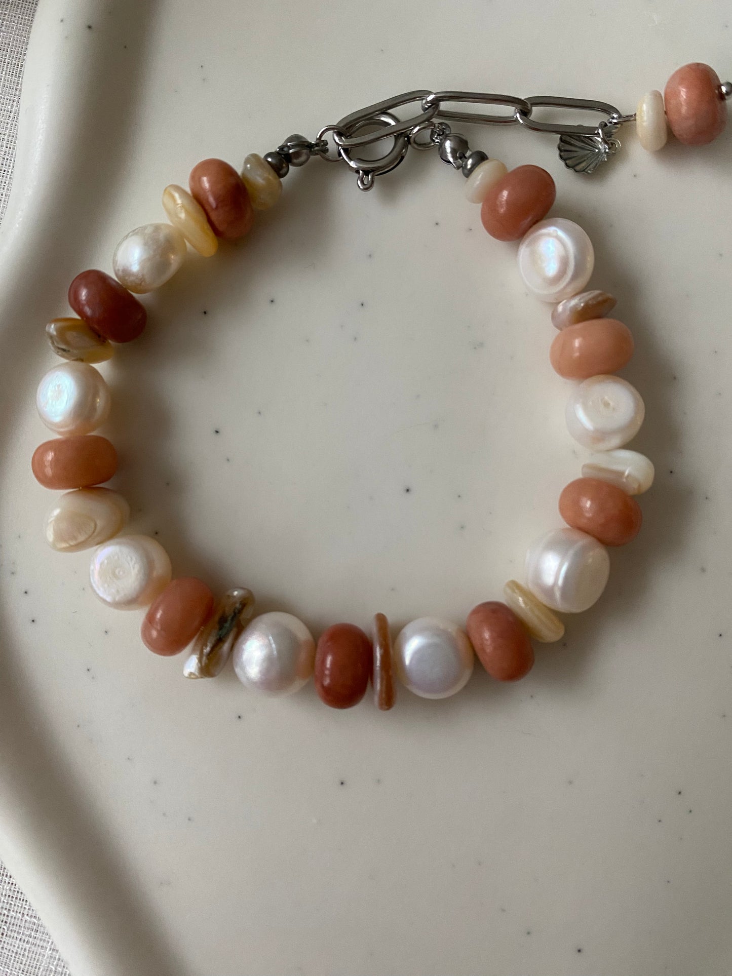 Pink Aventurine, Shell & Freshwater Pearl Bracelet