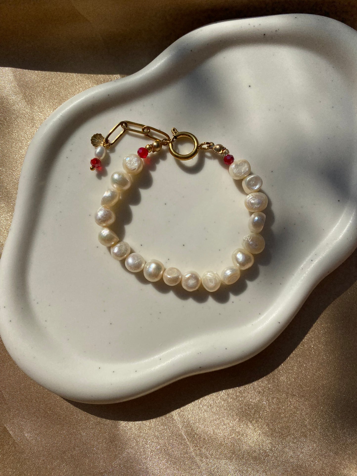 Scarlett Pearl Necklace & Bracelet Set