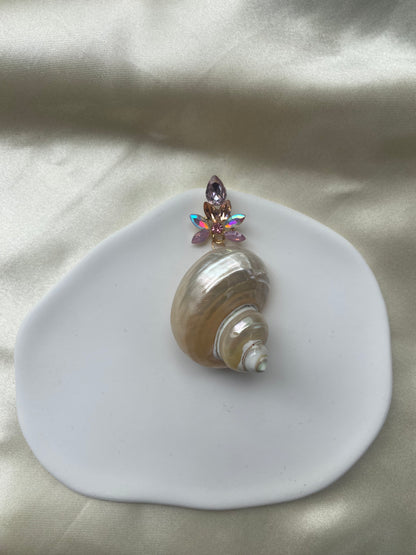 Glam Shell Earring