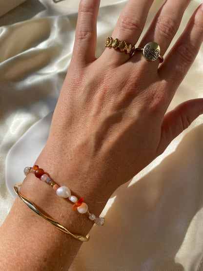 Sunstone, Agate & Freshwater Pearl Bracelet