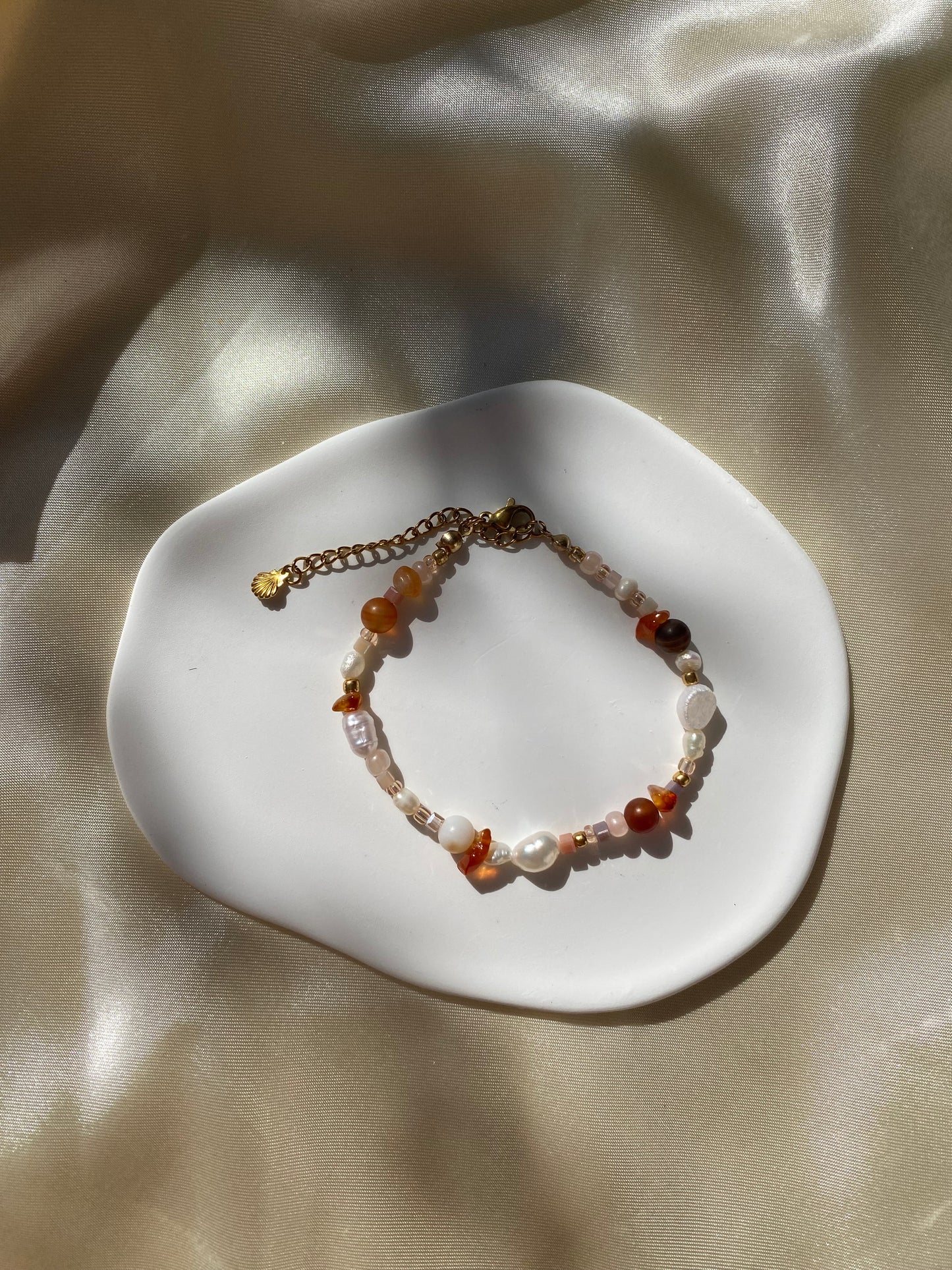 Sunstone, Agate & Freshwater Pearl Bracelet