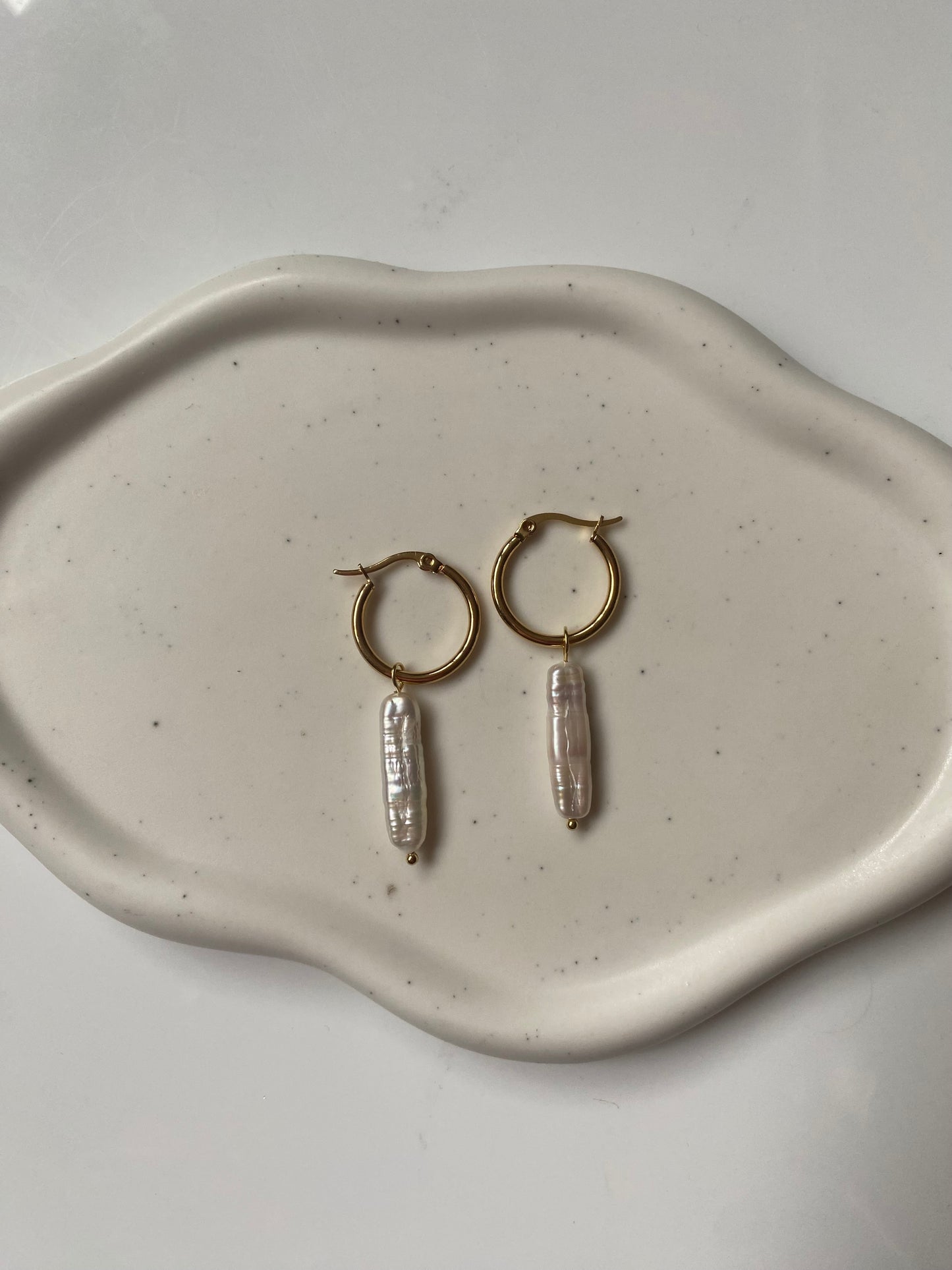 Precious Pearl Earring