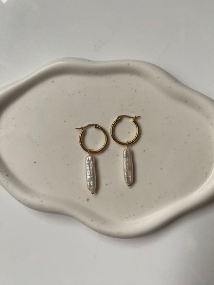 Precious Pearl Earring