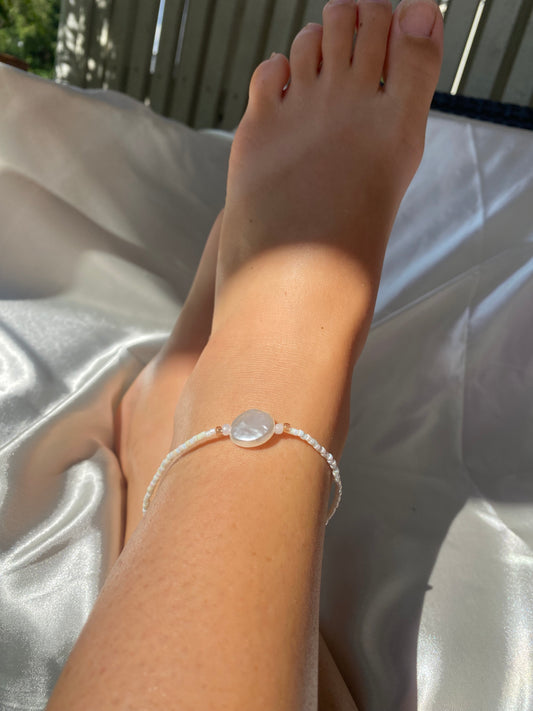 Lustra Anklet