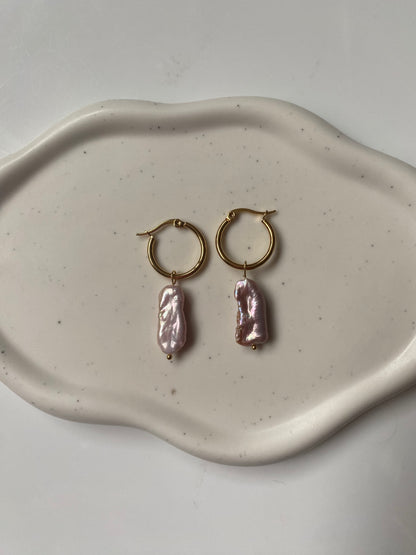 Precious Pearl Earring