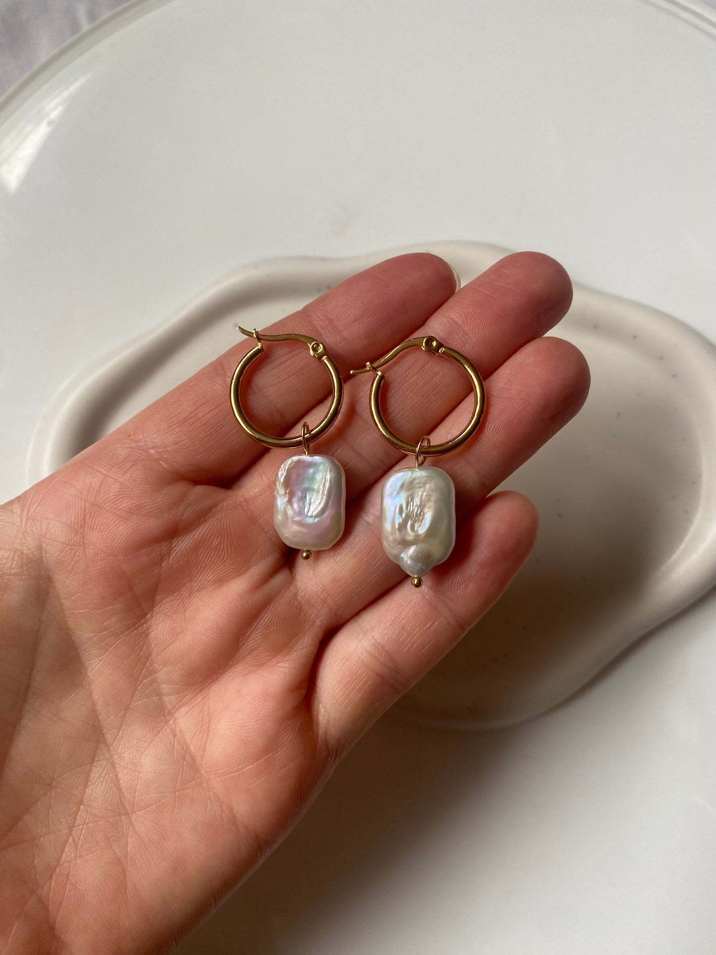 Precious Pearl Earring