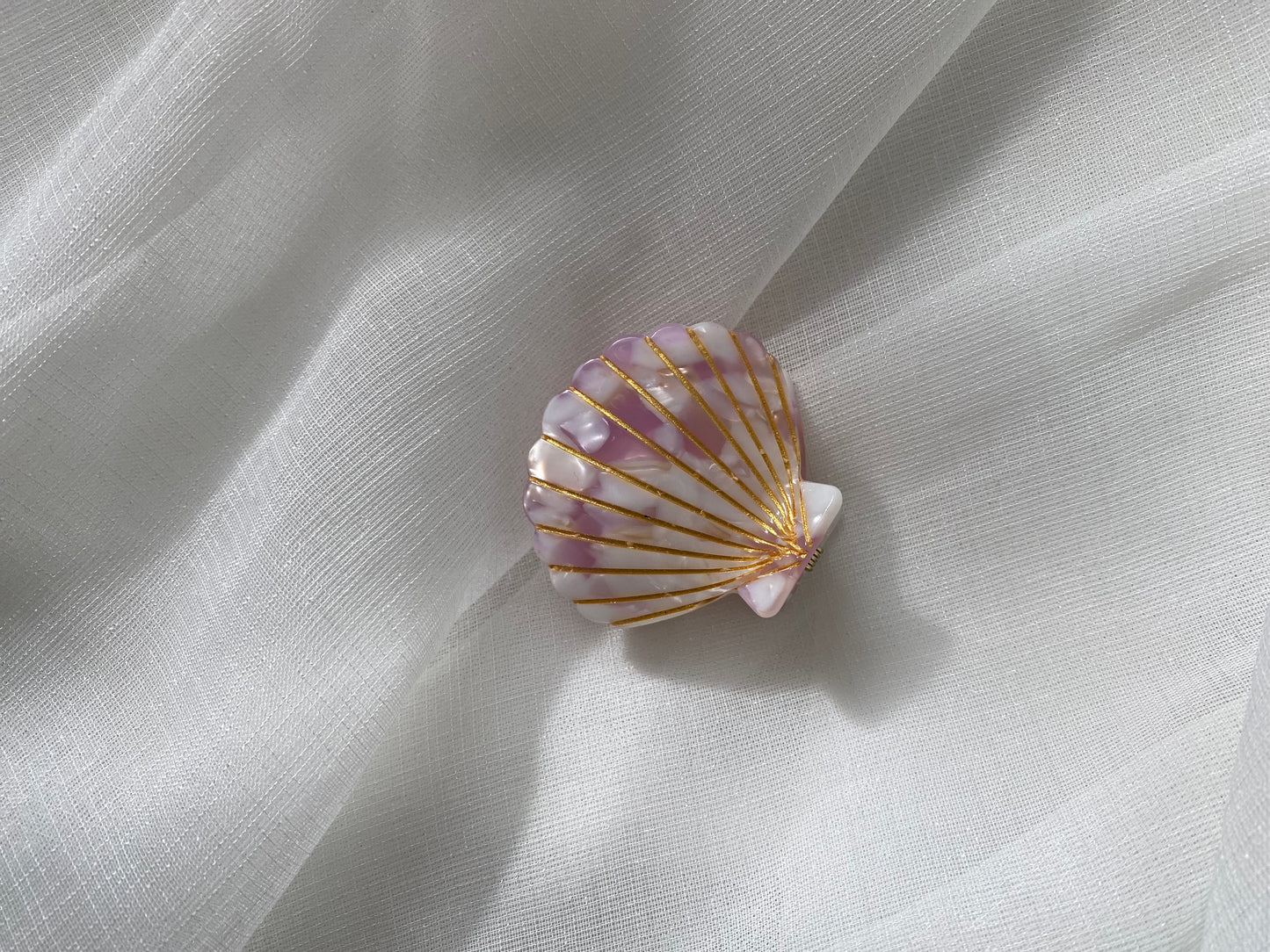 Saint Ocean Shell Hair Claw