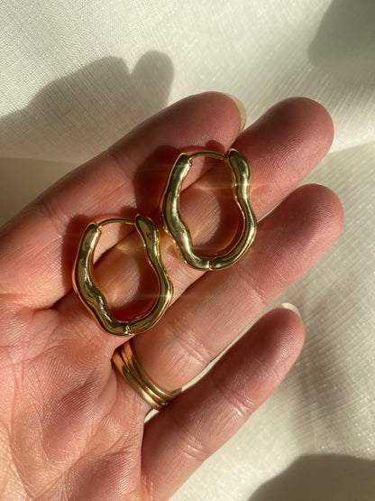 Waved Hoop Earring